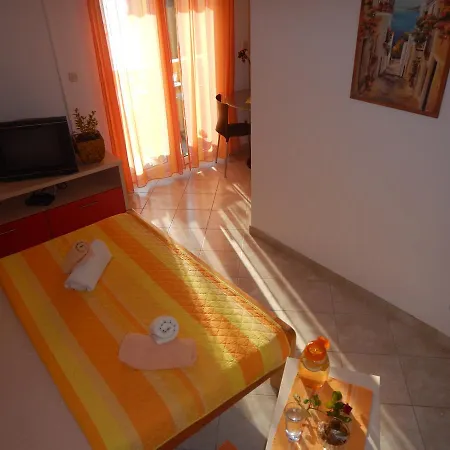 Apartman Val's Osljak