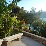 Val's Osljak פרקו