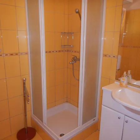 Apartamento Val's Osljak *