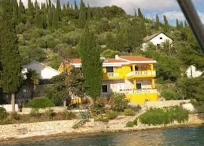 Διαμέρισμα Val's Osljak